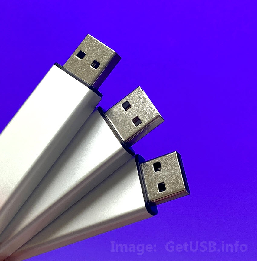 close up picture of flash drive